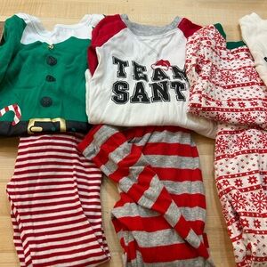 Christmas PJ Lot- 3T 7 Pairs!